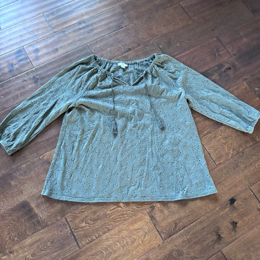 J. Jill Women's Large Blouse Olive Green Eyelet 3/4 Sleeve Top Shirt Boho Tassle
